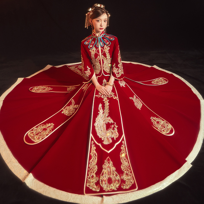 倾妍阁旗舰店秀禾服新娘年新款冬季结婚中式婚纱礼服女重工丝绒秀禾龙凤褂3