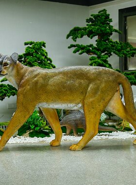 玻璃钢仿真金猫雕塑动物摆件