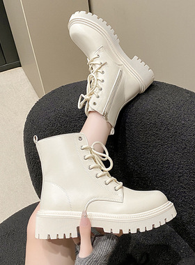 马丁靴女秋冬新款爆款外贸加绒复古白色短靴厚底英伦风机车靴女