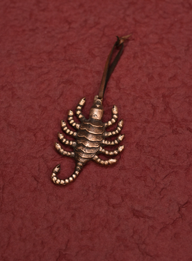 藏传民族用品手工黄铜做旧铜蝎事业蝎子吊坠挂件