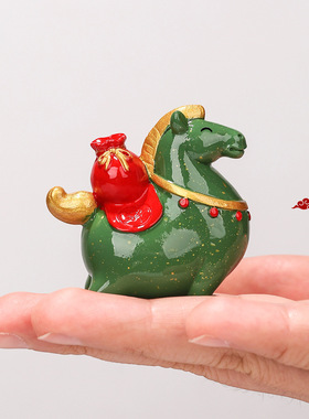 创意国潮小财马中式公司年会摆件