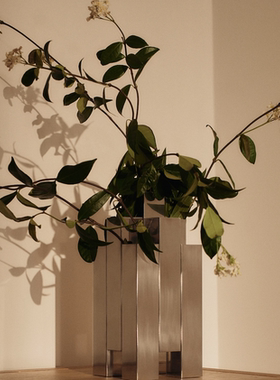 现货Y:CUBE丹麦进口Ferm Living Tessera客厅卧室镜面摆件花瓶