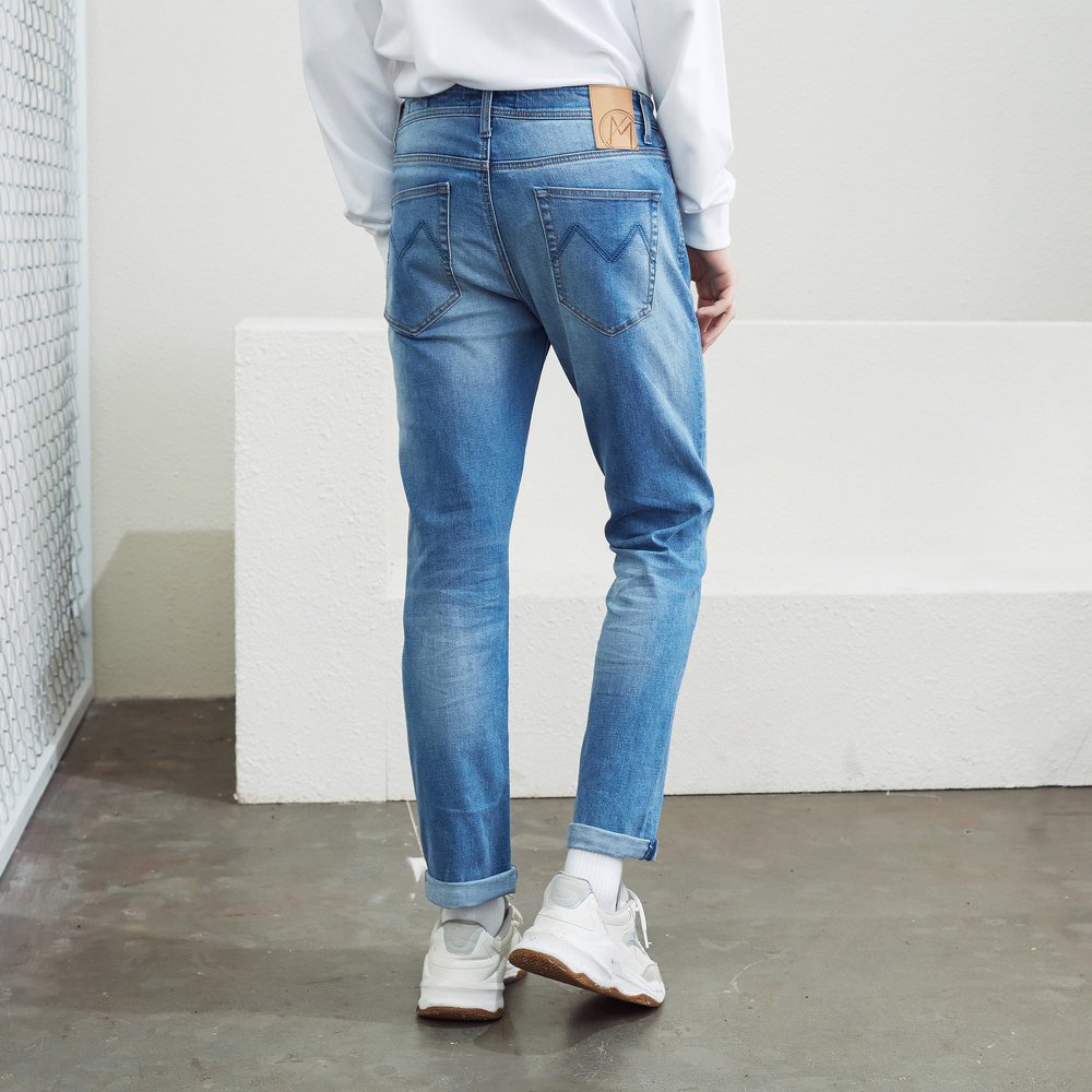  美特斯邦威华祥牛仔裤