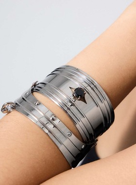 BLACKHEAD/黑头新月骑士系列骑士盔甲双层手镯原创设计新年