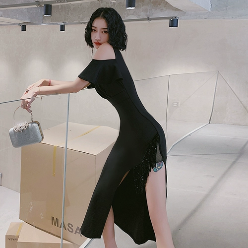 Черное вечернее платье, крой «рыбий хвост»