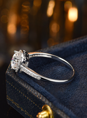 莫桑石S925纯银小方糖戒指方包