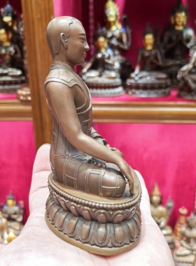 直贡法王/直贡觉巴/觉巴大师/直贡噶举/13cm红铜佛像佛堂供奉摆件