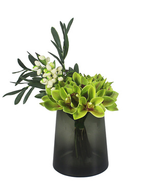 北欧风售楼处洽谈桌玻璃套装花瓶