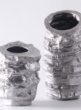 现代极简风凹凸肌理陶瓷撞色花器