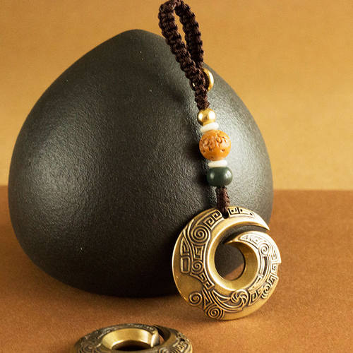 手工纯黄铜复古时来运转简约汽车钥匙扣挂件招财保出入平安包挂饰 - 图2