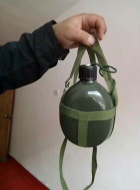 收藏品怀旧红军背包草鞋斗笠帽