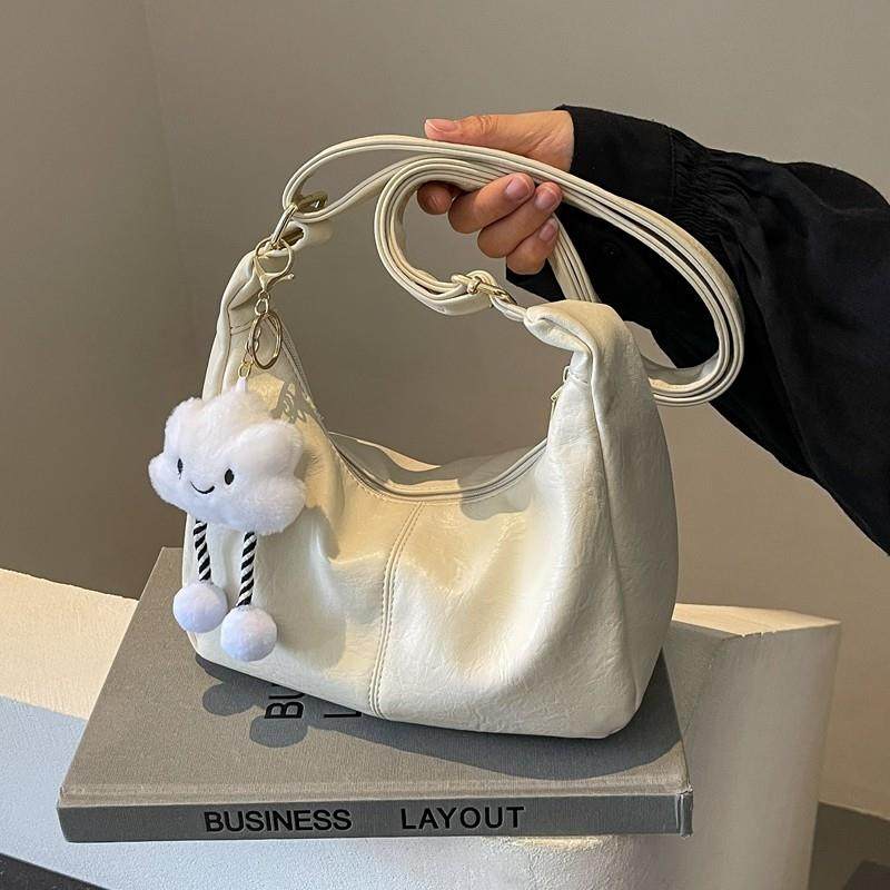 高级感包包女士2025新款潮时尚简约休闲单肩包上课通勤斜挎饺子包,淘宝优惠券,粉丝福利购,淘宝优惠卷