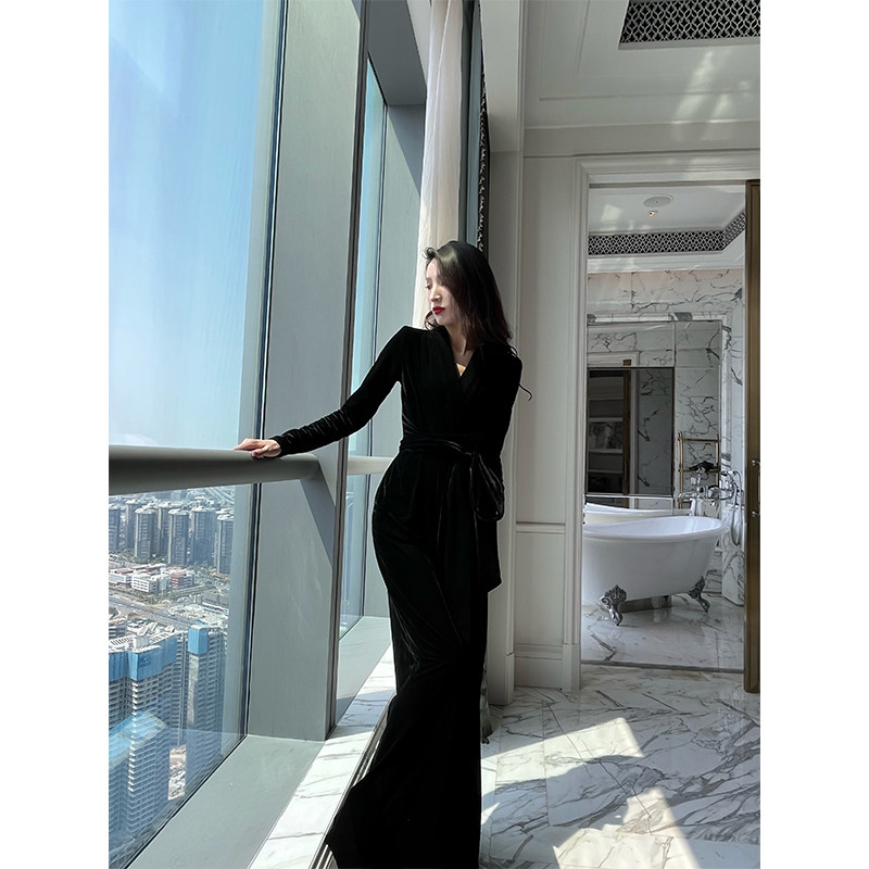 YOUKEFEIER原创时尚设计感秋季新款长袖气质显瘦纯色丝绒连体裤,淘宝优惠券,粉丝福利购,淘宝优惠卷