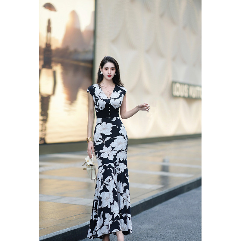 尤克菲儿 轻奢高定水晶麻印花裙显瘦修身优雅气质抽象印花连衣裙,淘宝优惠券,粉丝福利购,淘宝优惠卷