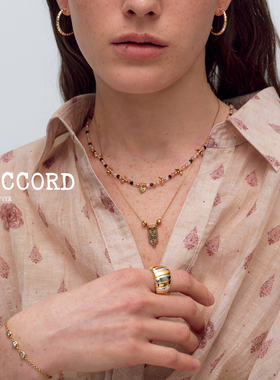 现货26SS新款DACCORD草莓晶天然水晶串珠星芒长牌浮雕吊坠项链