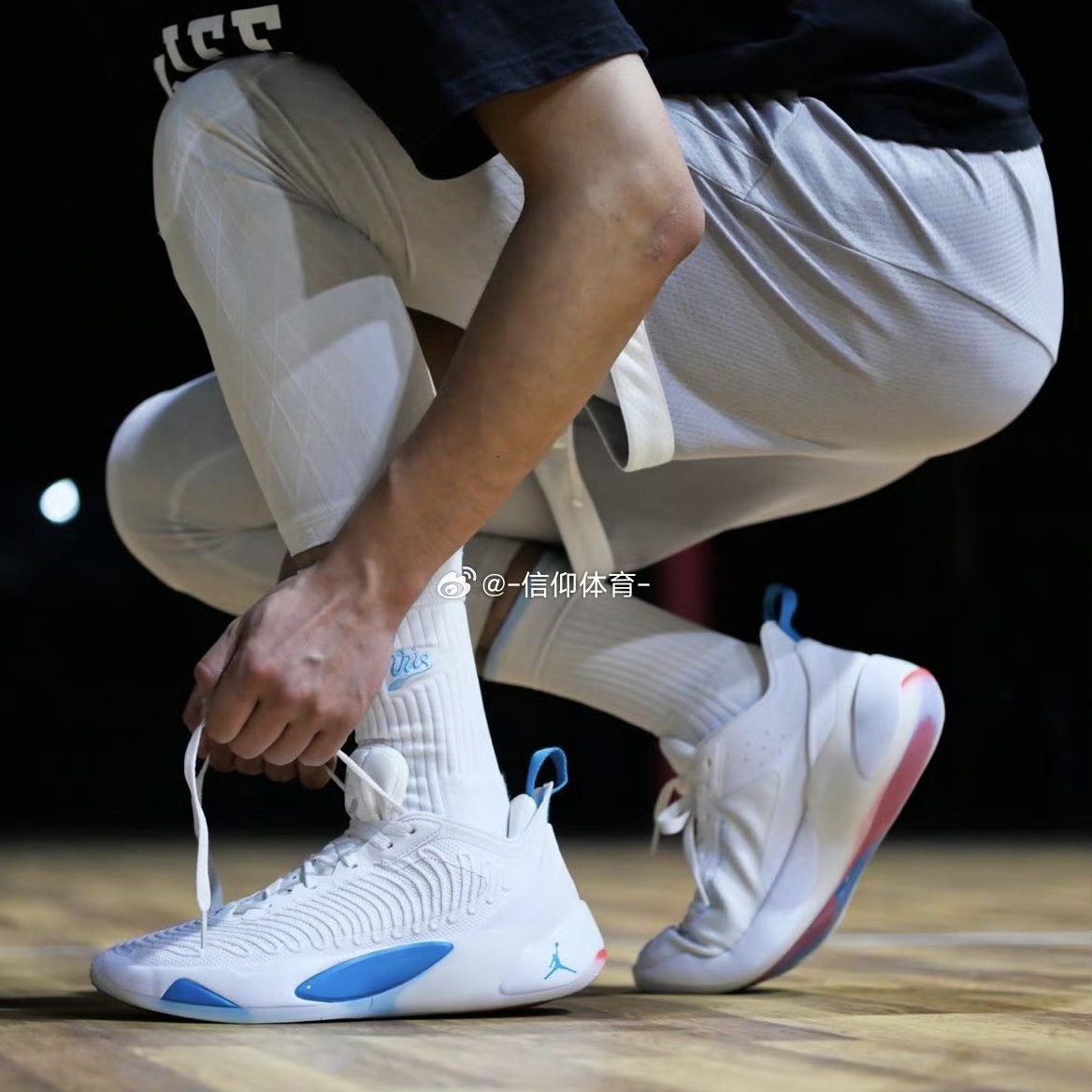 Nike Air Jordan Luka 1 东契奇1代缓震透气运动篮球鞋DN1771-104 - 图1