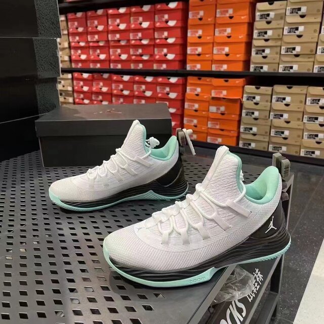 ເກີບບ້ວງແທ້ຈິງເກີບບ້ວງ Nike/Nike