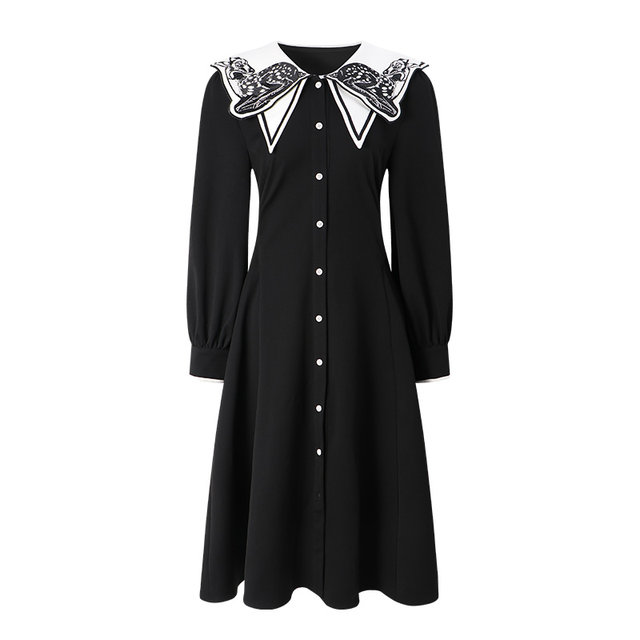 French elegant and feminine dress