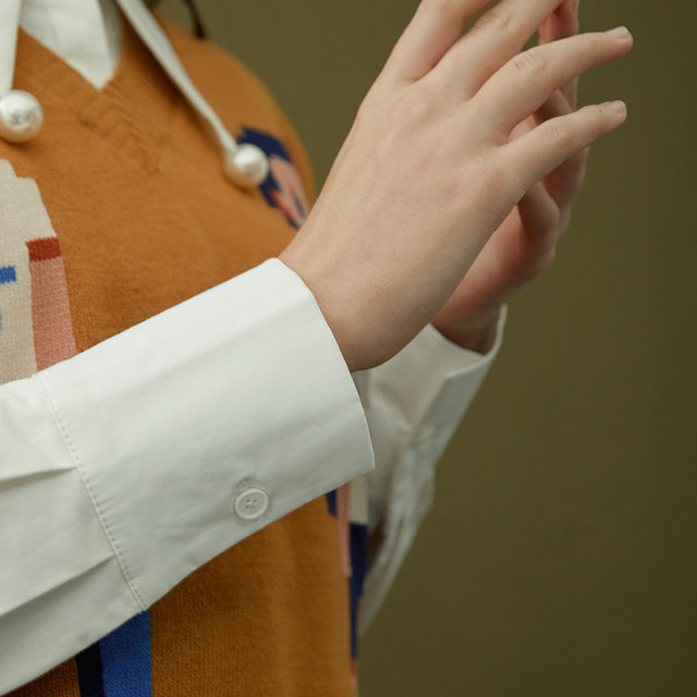 Long-sleeved white shirt, Kamo Pearl original design