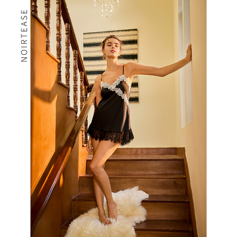 NoirTease性感超短吊带睡裙女蕾丝纯欲齐P丝质薄款修身睡衣纯欲风 - 图0