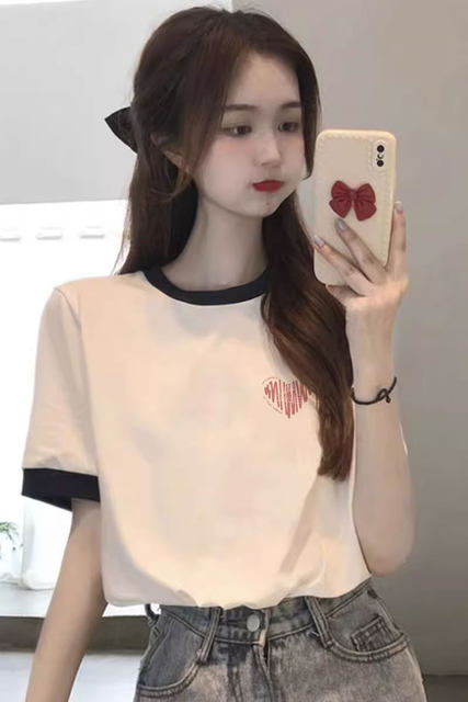 Loose, straight shoulders, slim spliced ​​contrast top