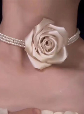 布仿珍珠女夸张大花朵