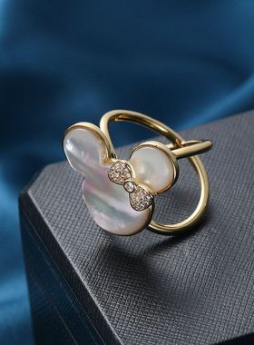 胸针女 丝巾扣可愛老鼠贝壳蝴蝶结锆石小熊清新甜美别针西装衣配