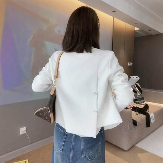 正品高级感短款小个子西装外套女2025秋季新款设计感休闲西服上衣