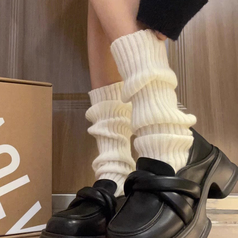 灰色袜套女秋冬保暖中筒堆堆袜乐福鞋jk袜腿套y2k辣妹针织长筒袜,淘宝优惠券,粉丝福利购,淘宝优惠卷