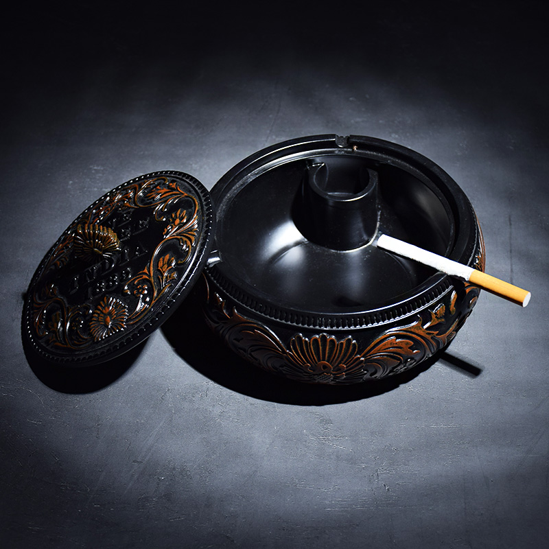 创意烟灰缸欧式奢华高档带盖个性家用潮流客厅防飞灰中国风烟灰缸