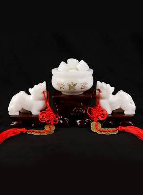 聚宝盆摆件白玉石水晶
