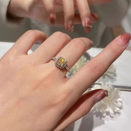 S925纯银莫桑石戒指2克拉枕形公主方钻婚戒小方糖钻戒闭口指环女 - 图2