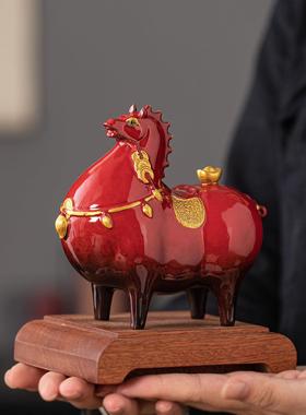 2026陶瓷招财唐马摆件客厅办公室桌面装饰工艺礼品摆饰红色马生肖