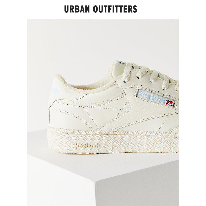  UrbanOutfitters海外板鞋/休闲鞋