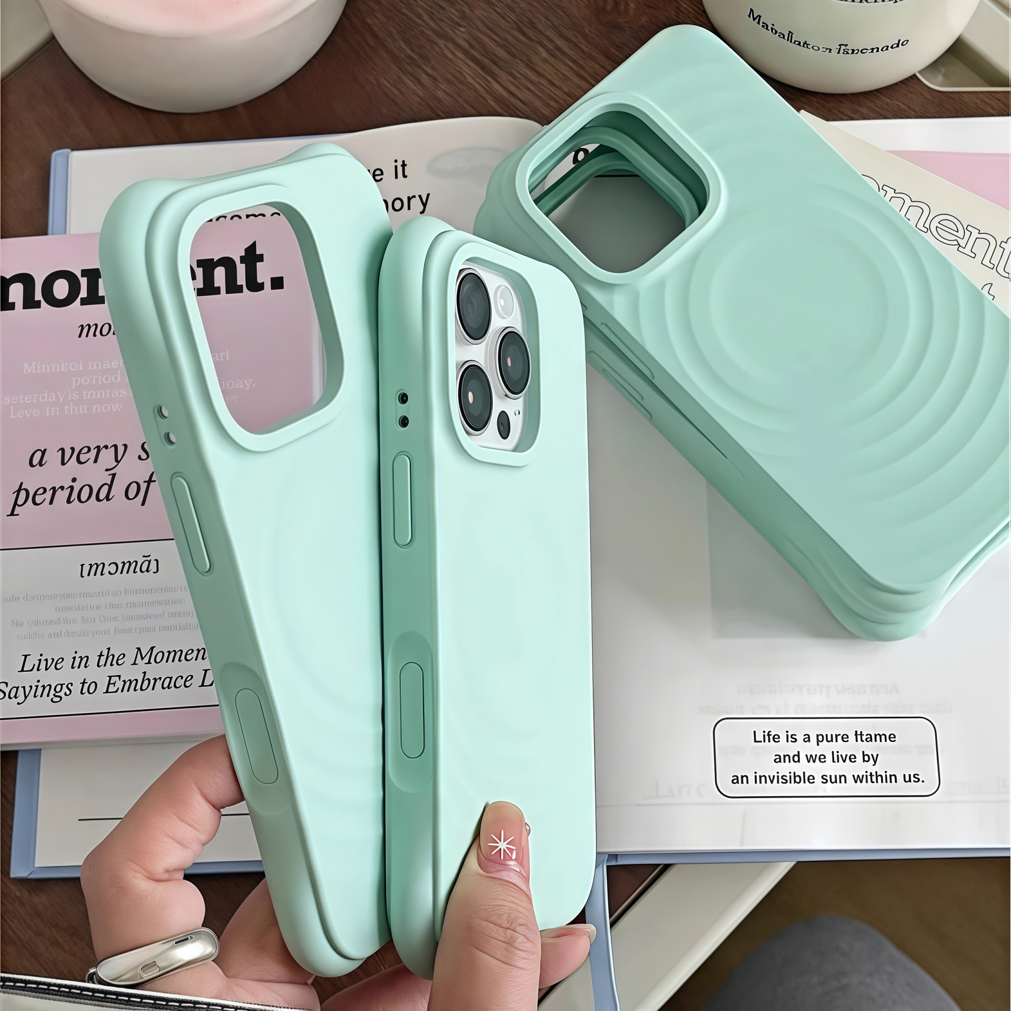 青山玉韩国ins波漾水波纹液态硅胶磁吸适用小米17pro max/14/15手机壳iPhone苹果13耐脏软糯新款牛角全包防摔,淘宝优惠券,粉丝福利购,淘宝优惠卷