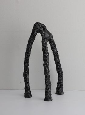 北欧创意树脂三叉摆件样板房售楼部卧室书房客厅桌面玄关软装饰品