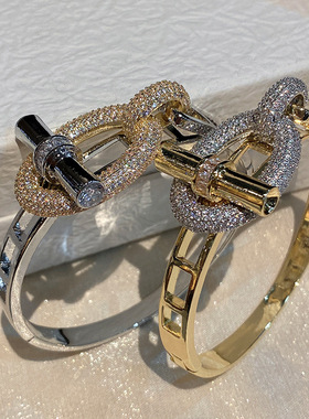 新款横杆ot系列戒指手镯套装猪鼻子轻奢铜镶锆石