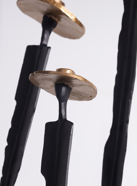 现代简约新中式金属人物组合摆件样板间茶几创意带帽高脚雕塑摆件