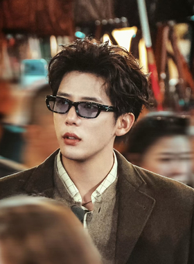 王安宇同款墨镜男款潮高级感方圆脸显瘦秋冬防紫外线护目太阳镜女