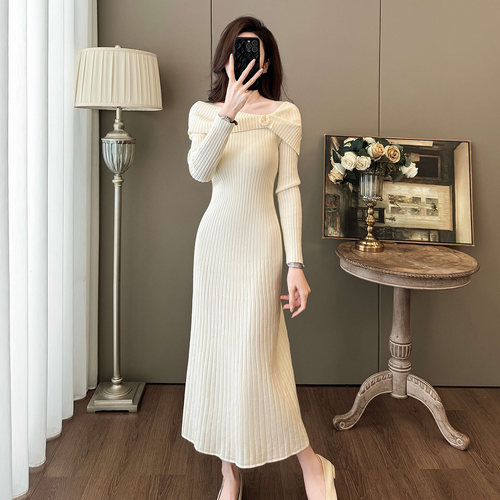 法式温柔风一字领针织连衣裙女秋冬修身显瘦气质内搭毛衣过膝长裙 - 图3