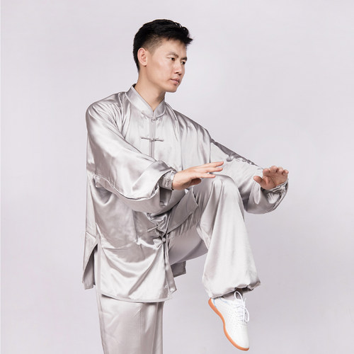 易武堂真丝太极服19姆米99.99%桑蚕丝高端练功服可定制镶钻和颜色 - 图3