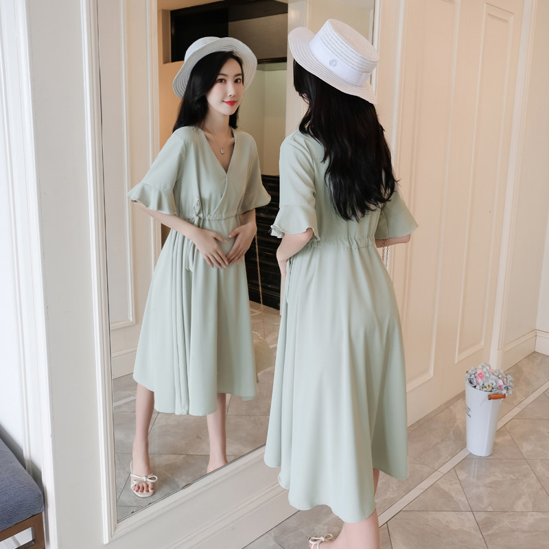 孕妇长款过膝2021新款潮妈连衣裙 himibaby连衣裙