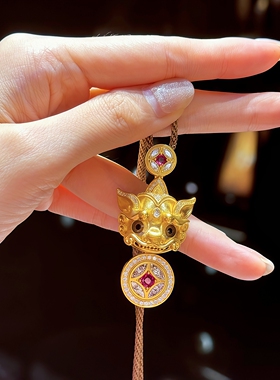 张艺兴同款铜钱招财貔貅项链轻奢小众中国风守财小瑞兽眼睛可动女