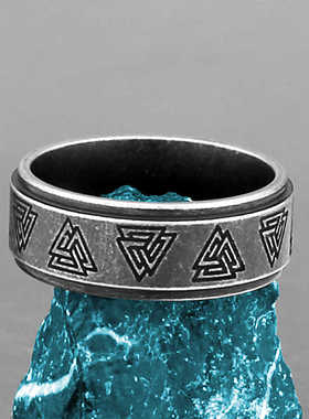 复古北欧维京戒指男潮牌高级感嘻哈饰品男士戒指男生机车朋克钛钢