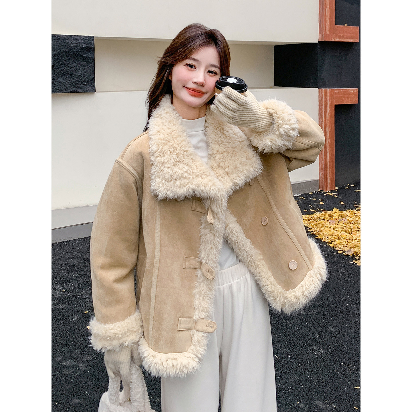 卡其色短款小个子羊羔毛外套女冬季2025新款加厚今年流行皮毛一体,淘宝优惠券,粉丝福利购,淘宝优惠卷