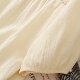 ຜ້າແພ lace ວ່າງຂະຫນາດໃຫຍ່ເປັນຮູເທິງຄໍສີ່ຫຼ່ຽມມົນ