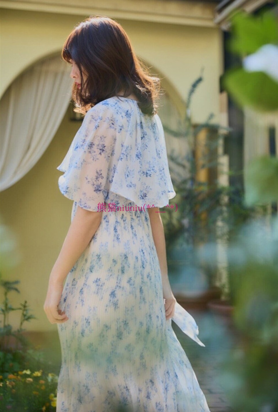 法式茶歇!原厂追加~小嶋阳菜 H家 斗篷式披肩系带印花百褶连衣裙
