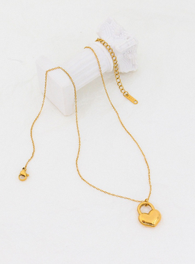 以美之名姚晨乔杨同款爱心锁项链女锁骨链颈链配饰欧美金色欧美