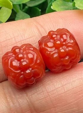 天然南红玛瑙并蒂莲手串diy莲花文玩配饰配珠川料柿子红中通孔