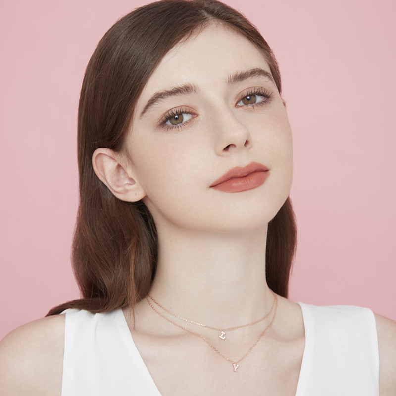 小众女锁骨链首饰女友生日礼物 ins 金 18k 镀 英文字母项链 Ever Glam 小众女锁骨链首饰女友生日礼物 ins 金 18k 镀 英文字母项链 Ever Glam